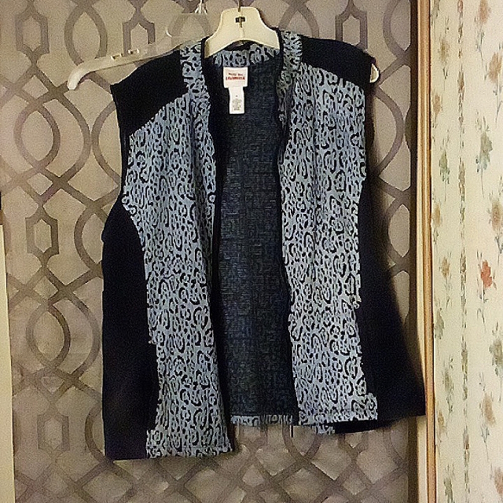 Women's sweater